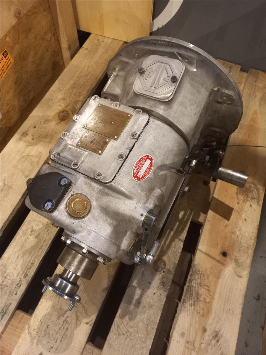 Austin 7, fibre de verre et mécanique, photo 8