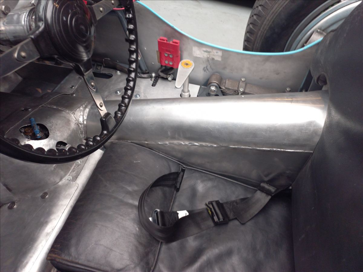 Talbot Lago, plancher en aluminium, photo 5