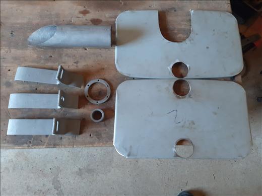 Daimler, réservoirs et finitions, photo 29